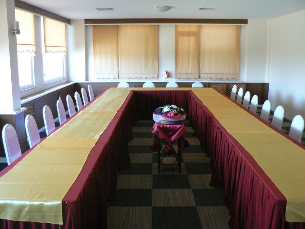 Hotel Delta Yss Гебзе Екстериор снимка
