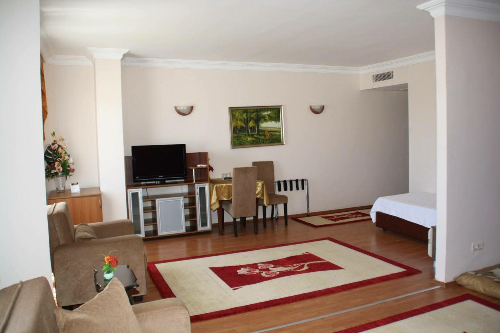 Hotel Delta Yss Гебзе Екстериор снимка